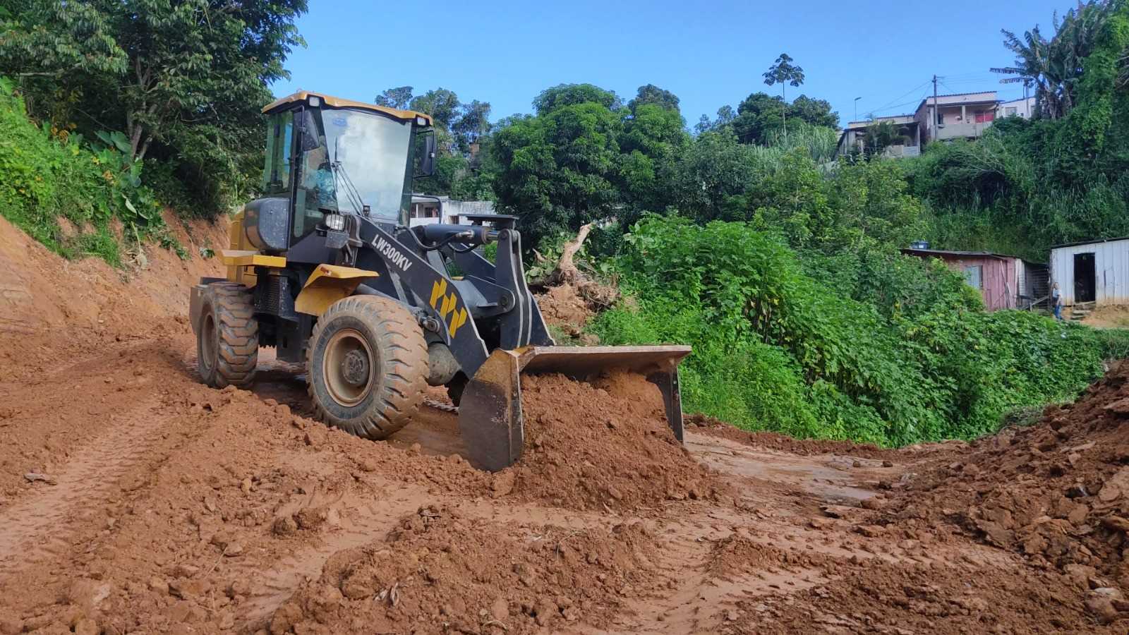 Camacã: Prefeitura reabre a rua do Sarampo e moradores comemoram